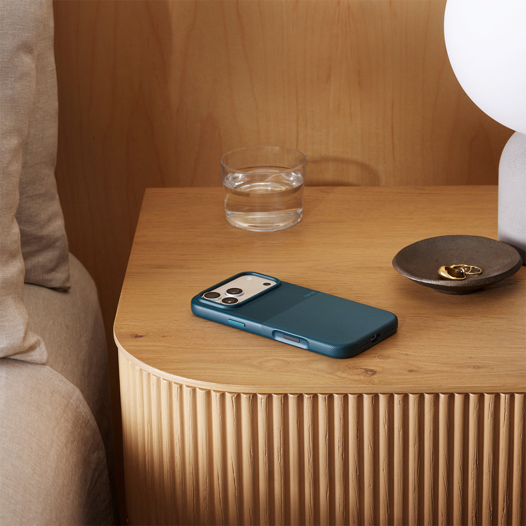 Beats iPhone 17 Pro / 17 Pro Max Rugged Case with MagSafe and Camera Control (IC)