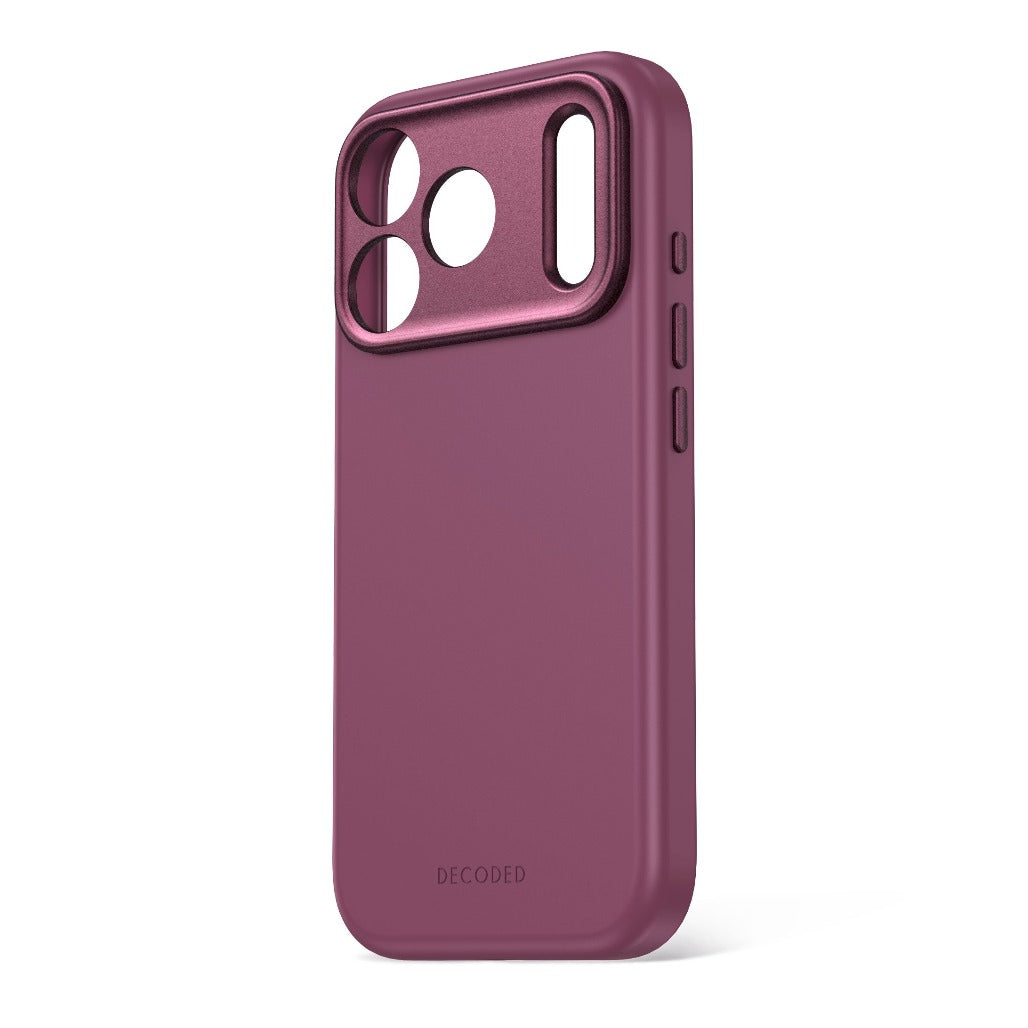 Decoded AntiMicrobial Silicone Case - Plum - iPhone 18 Pro/18 Pro Max