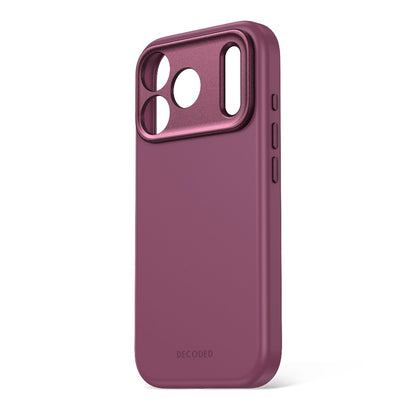 Decoded AntiMicrobial Silicone Case - Plum - iPhone 18 Pro/18 Pro Max