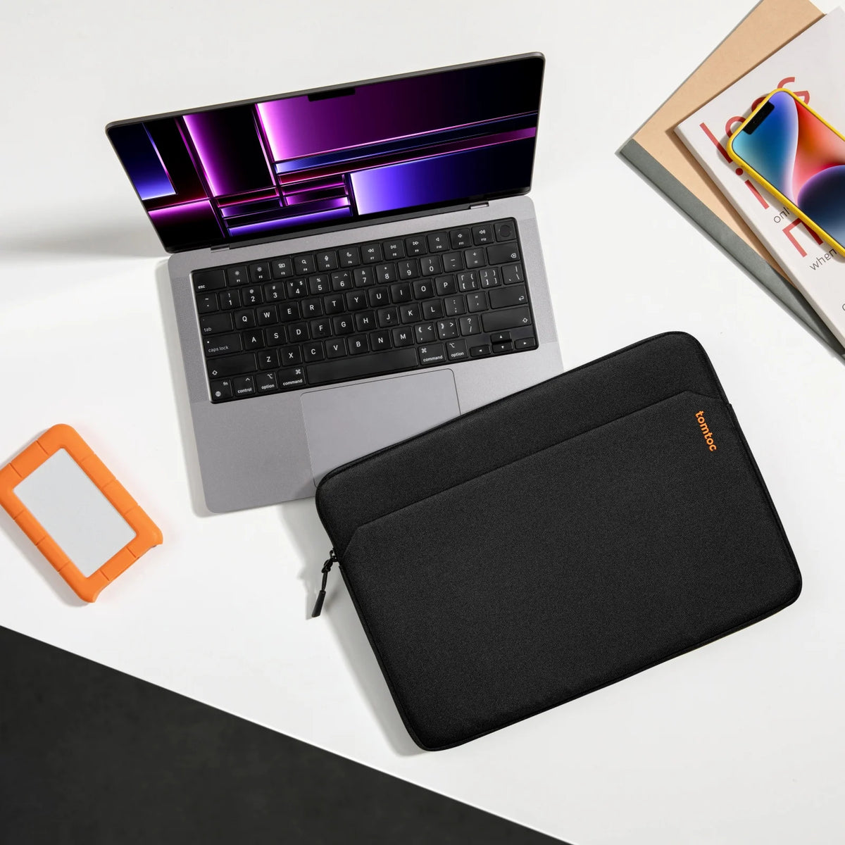 Tomtoc Light-A18 Laptop Sleeve for 15 inch MacBook Air