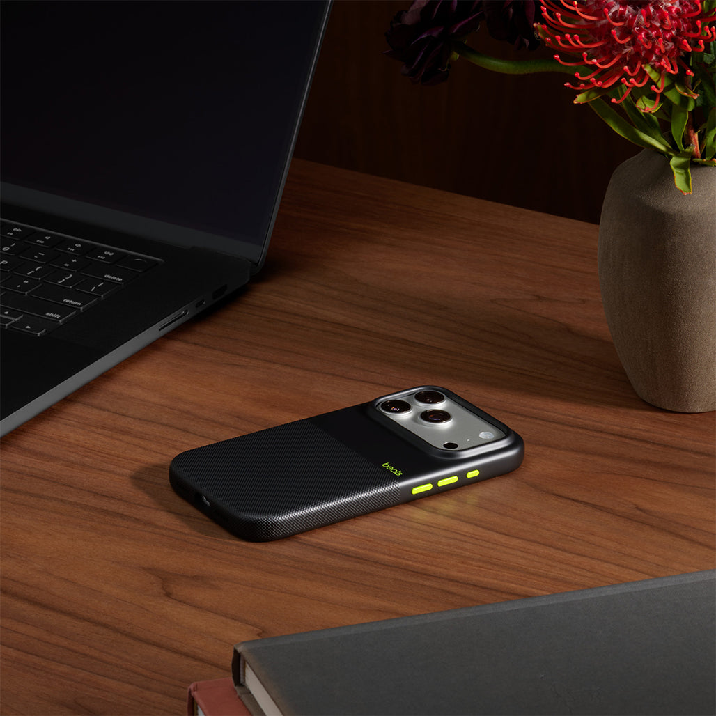 Beats iPhone 17 Pro / 17 Pro Max Rugged Case with MagSafe and Camera Control (IC)