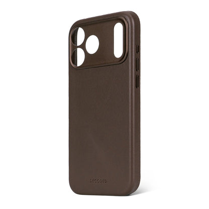 Decoded Leather Case | Chocolate Brown | iPhone 17 Pro / iPhone 17 Pro Max