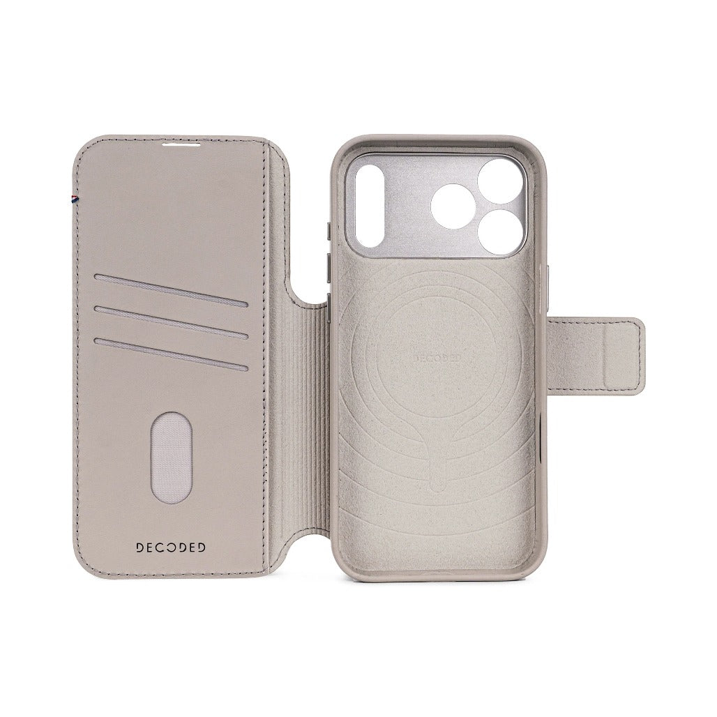 Decoded Leather Detachable Wallet Case | Solid Clay | iPhone 17 Pro / iPhone 17 Pro  Max