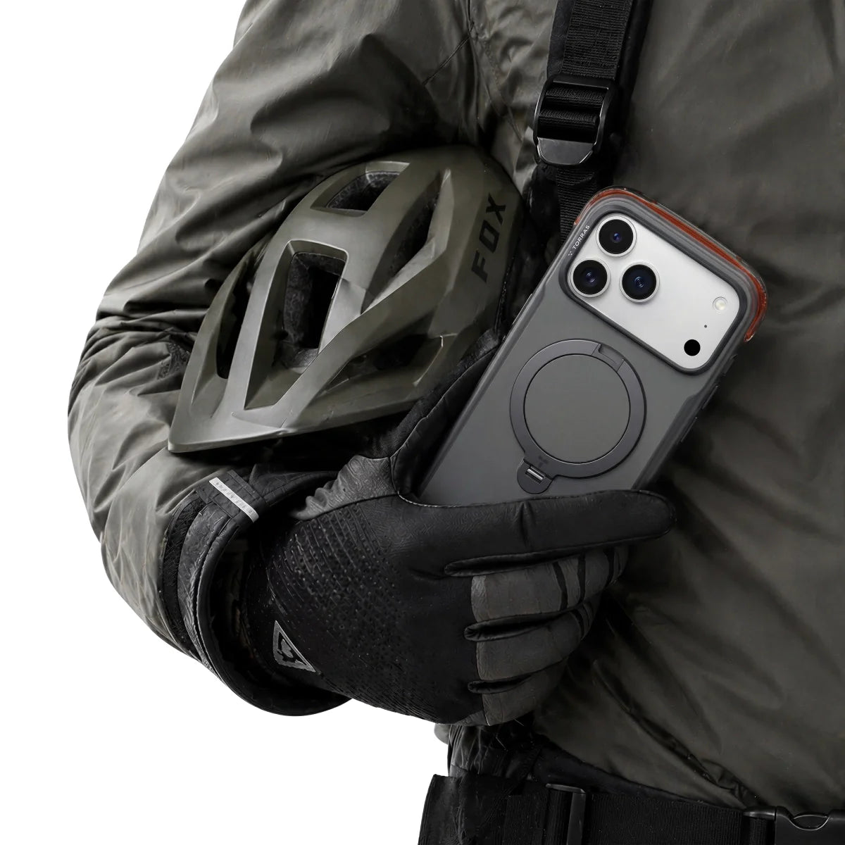Torras Ostand Q3 Air Pro for iPhone 17 Pro Max - Obsidian Core