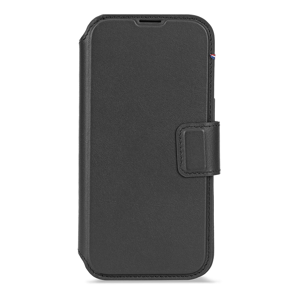 Decoded Leather Detachable Wallet Case for iPhone 17 Series with MagSafe - Black