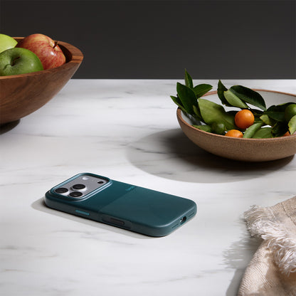 Beats iPhone 17 Pro / 17 Pro Max Rugged Case with MagSafe and Camera Control (IC)