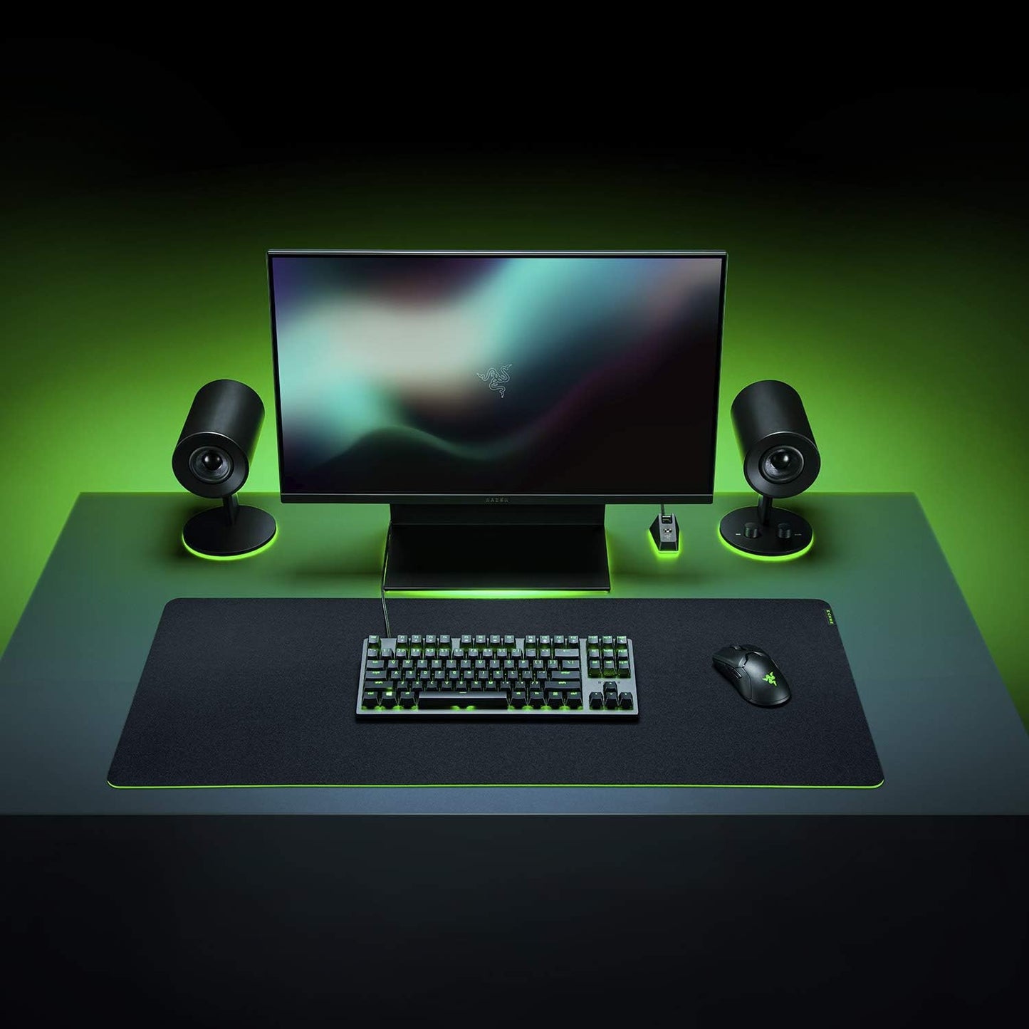 Razer Gigantus V2 - Soft Gaming Mouse Mat for Speed and Control