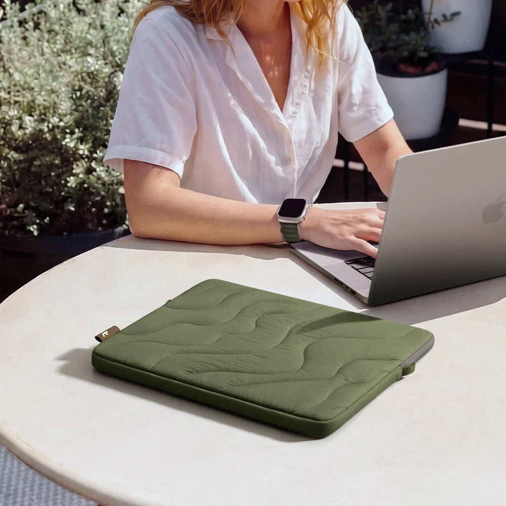 Tomtoc Terra-A27 Laptop Sleeve for 14 inch MacBook Pro - Green