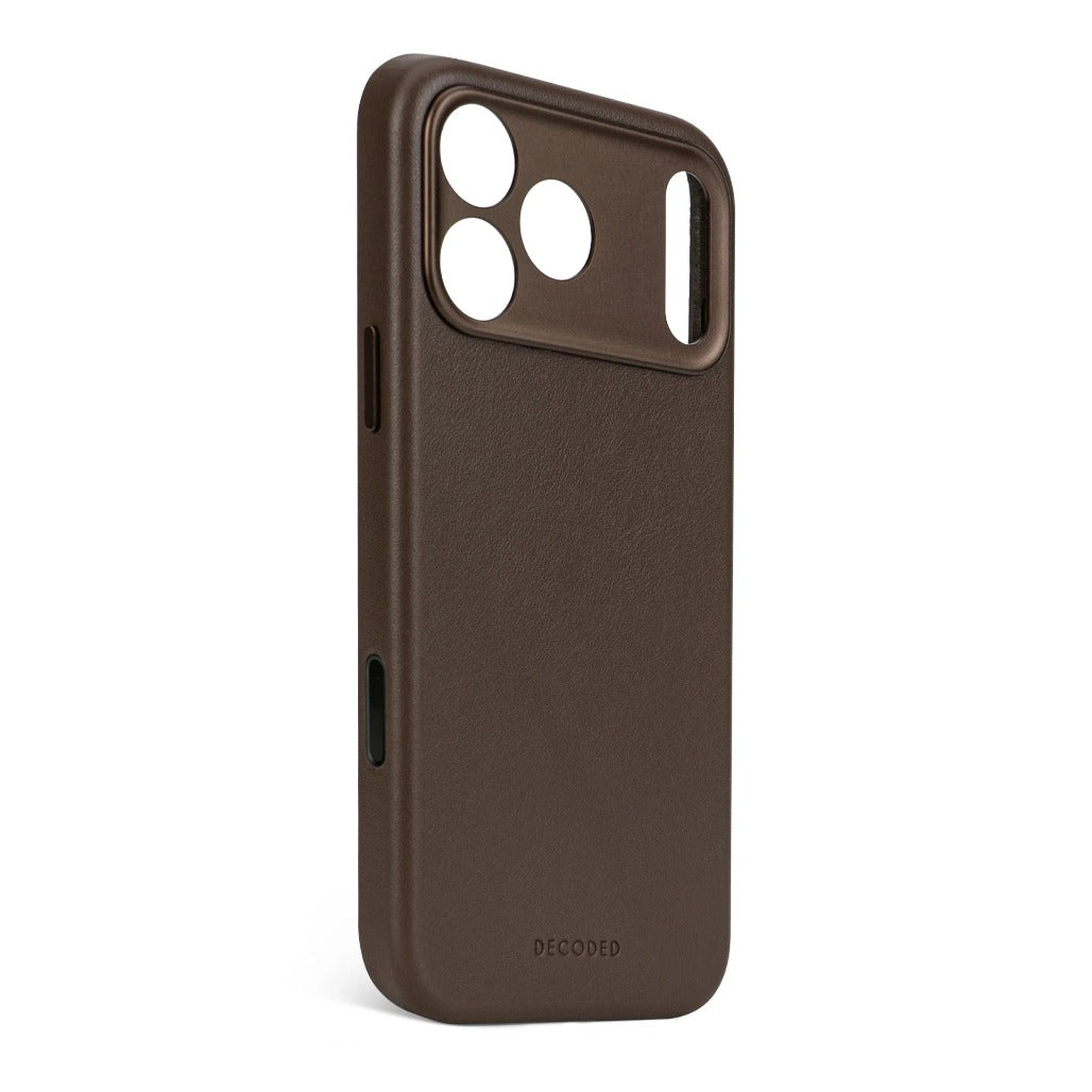 Decoded Leather Case | Chocolate Brown | iPhone 17 Pro / iPhone 17 Pro Max