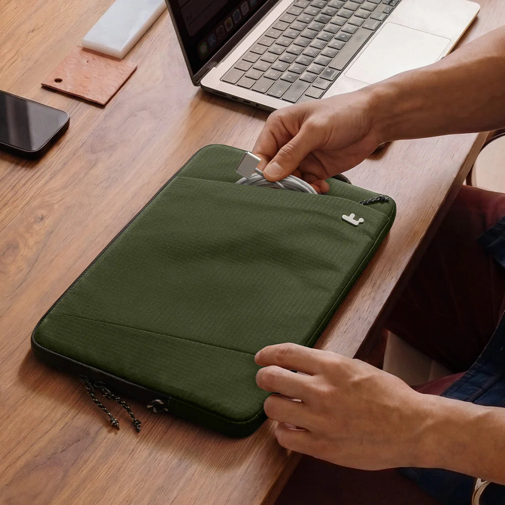 Tomtoc Essence-A35 Protective Laptop Sleeve for 14 inch New MacBook Pro - Green