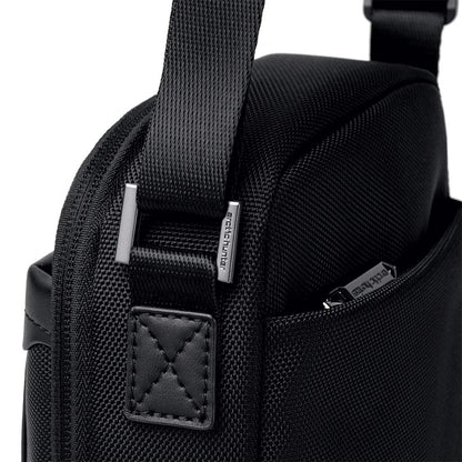 Arctic Hunter Waterproof Compact Cross Body Bag | K00688