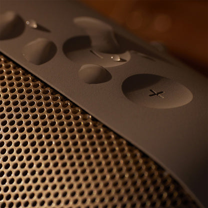 Beats Pill Wireless Bluetooth Speaker Powerful Portable Audio 24-Hour Battery IP67 Water & Dust Resistance
