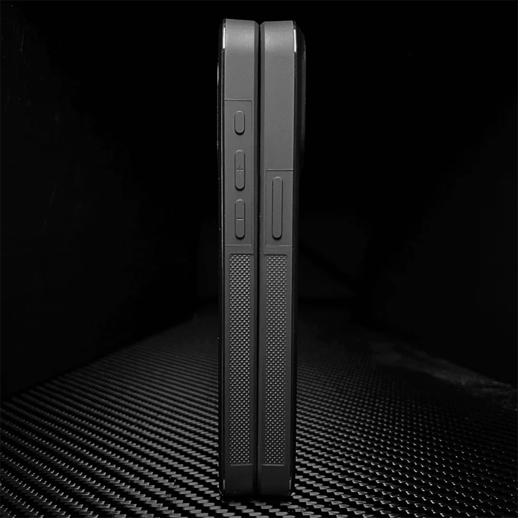 Carbonize 3K Twill Carbon Fiber Case - For iPhone 17 Pro Max / 17 Pro / iPhone Air / 16 Pro Max / 16 Pro / 16 / 15 Pro Max / 15 Pro / 15 / 14 Pro Max / 14 Pro / 14 / 13 Pro Max / 13 Pro / 13 / 12 Pro