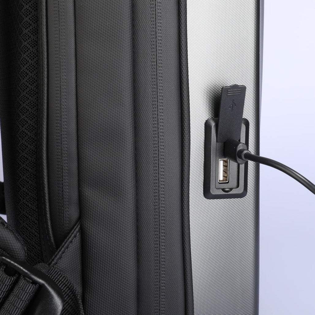 MARK RYDEN 17.3" Laptop Backpack Hardshell Travel Backpack with USB Charging Port & Anti-Theft Lock – MR8918PRO