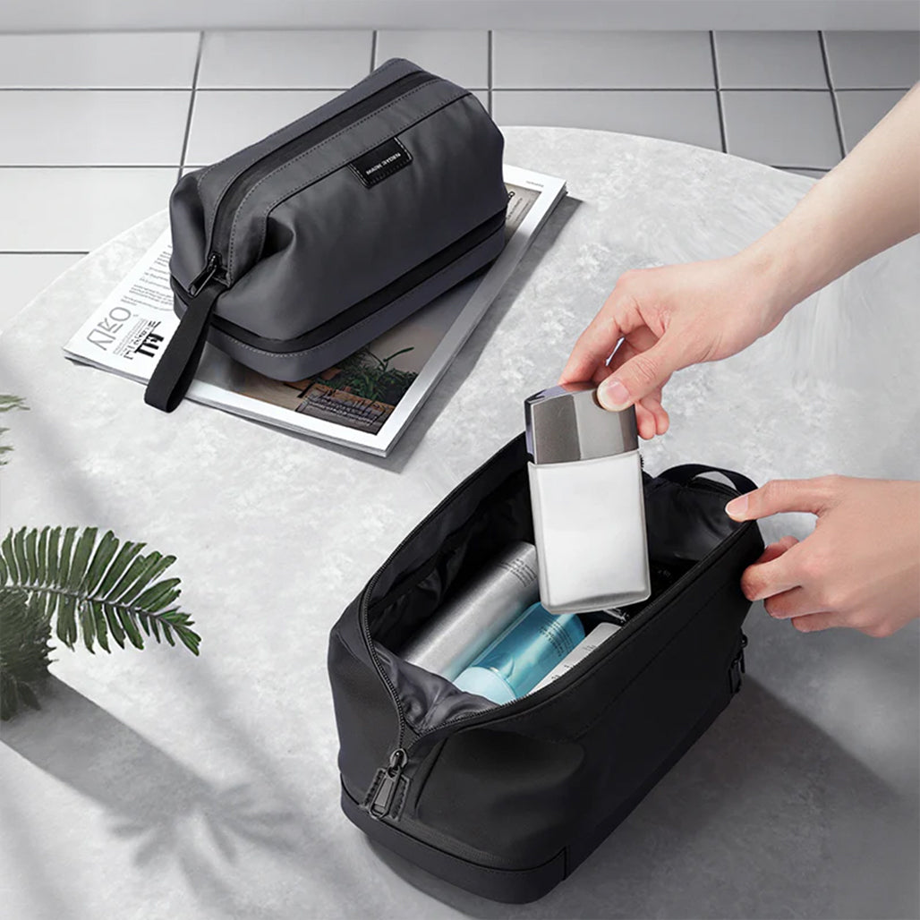 Mark Ryden MR264 Switchstorage V – Toiletry Bag with Wet & Dry Separation