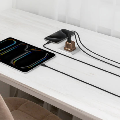 Momax 1-Charge 2-Port GaN Charger 30W - UM71CNL2