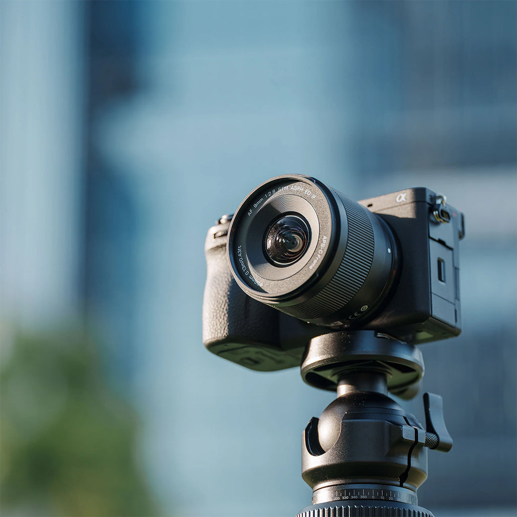 Viltrox AF 9mm F2.8 Air APS-C Ultra-Wide Lens for Sony E-Mount