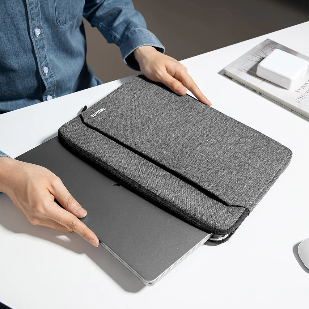Tomtoc Light-A18 Laptop Sleeve for 15 inch MacBook Air