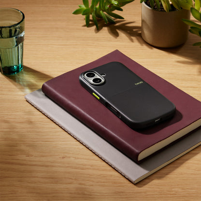 Beats iPhone 17 Rugged Case with MagSafe and Camera Control - Everest Black - IC