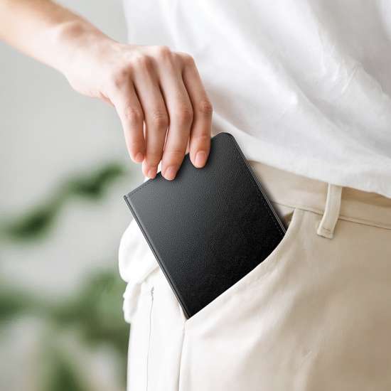 Hoco E91G Bluetooth tracker - Anti-lost smart Passport Case