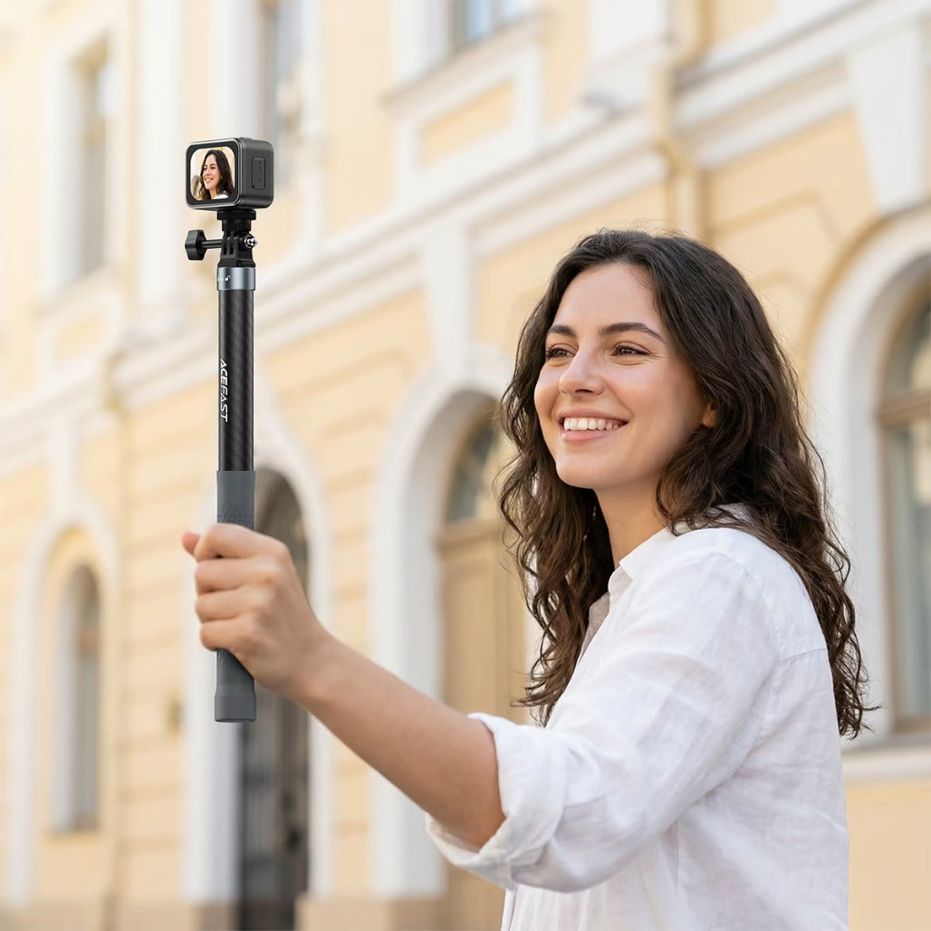 Acefast Carbon Fiber Selfie Stick - E38