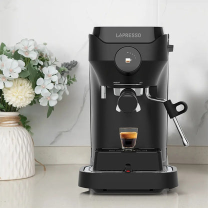 Lepresso Lucenero 19-Bar Coffee Machine with LCD Screen - Black