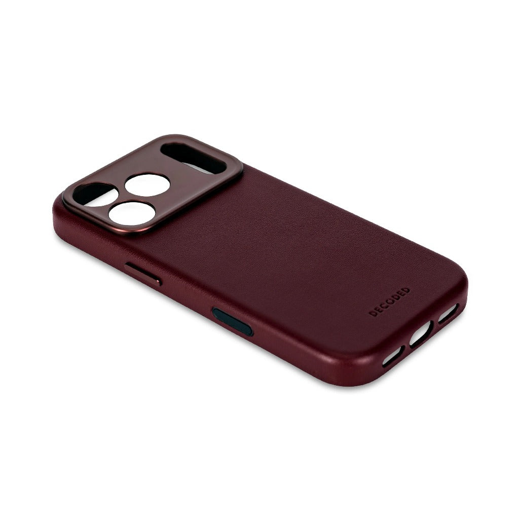 Decoded Leather Case | Burgundy Limited Edition | iPhone 17 Pro / iPhone 17 Pro Max