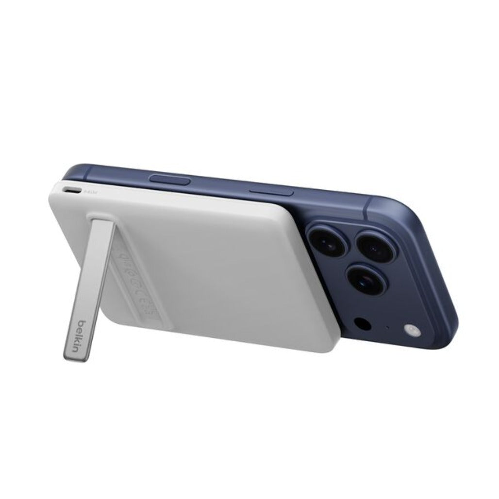 Belkin Slim Magnetic Power Bank 5K with Qi2 with Kickstand