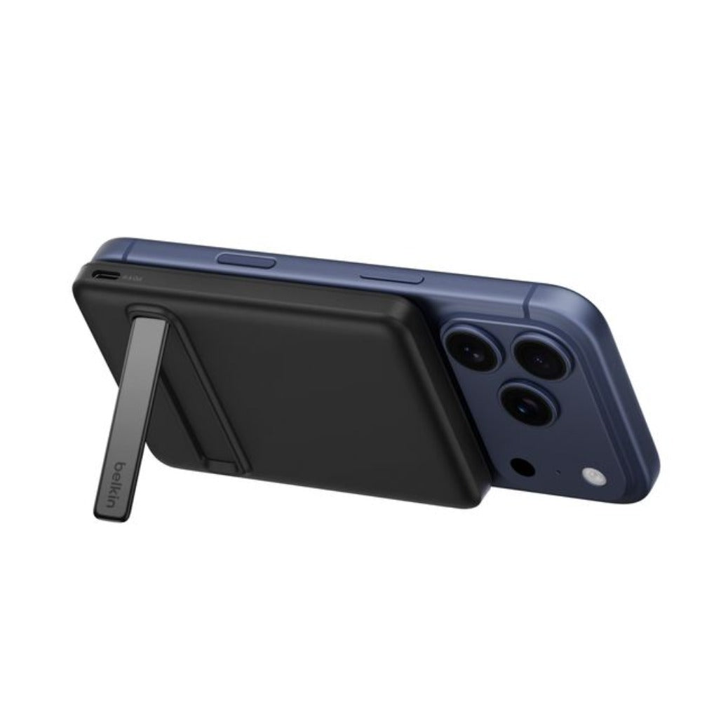 Belkin Slim Magnetic Power Bank 5K with Qi2 with Kickstand